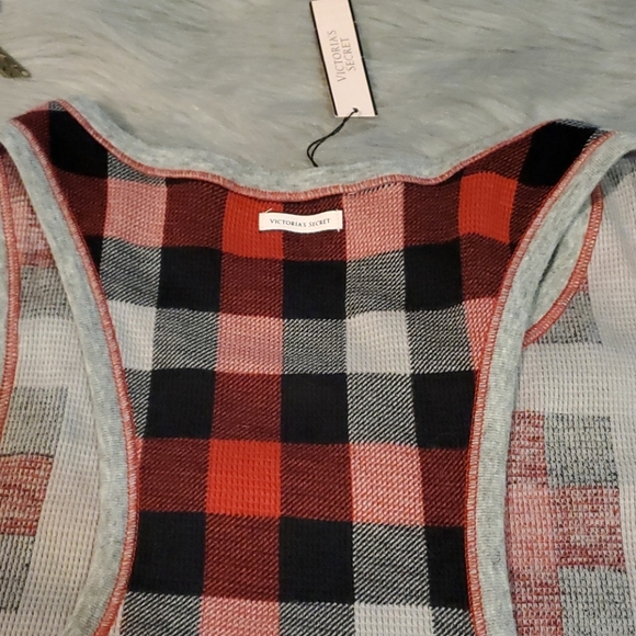 Blouse - Picture 2 of 2